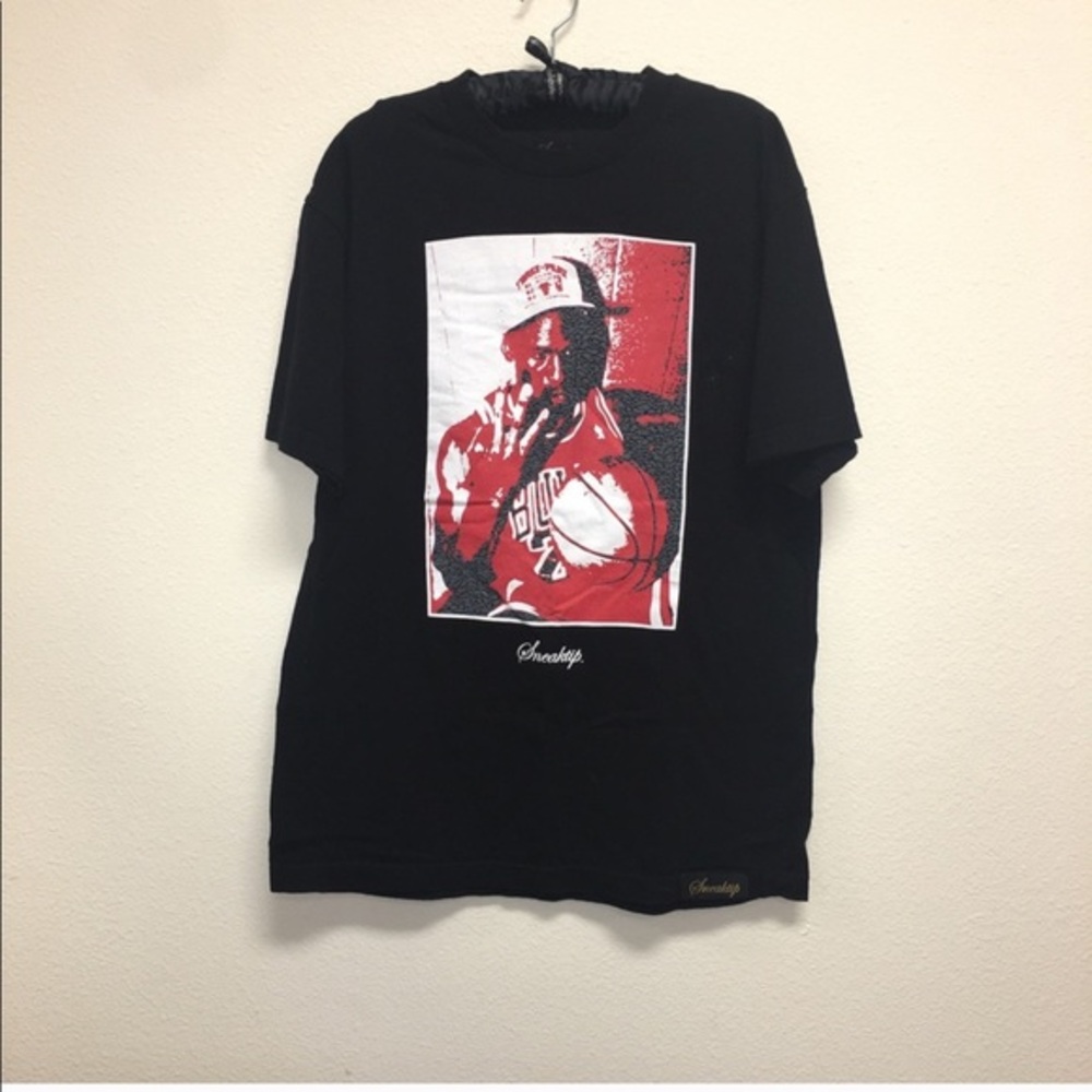 🔻Sneaktip Jordan Tee